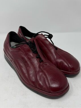 Reiker Red Genuine Leather Leather Comfort Laceup Sneakers Women’s EU 42 US 11
